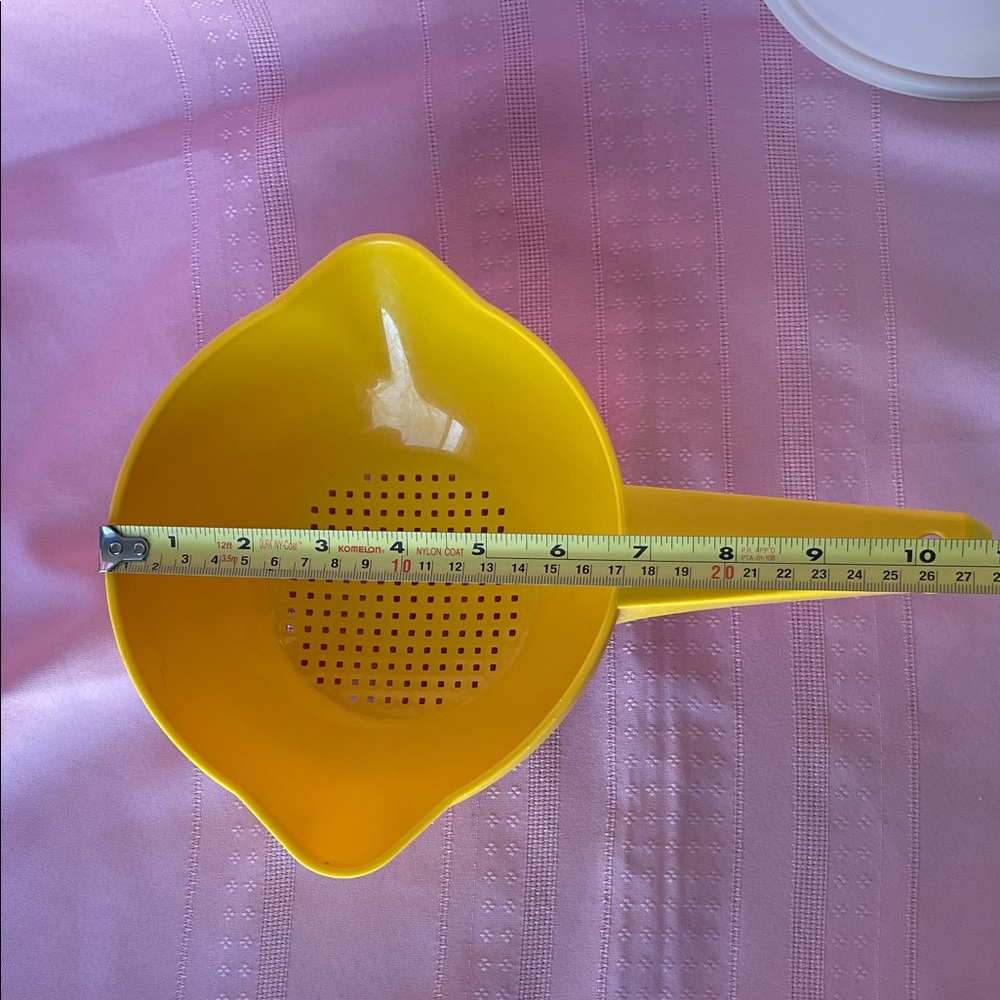 Tupperware Yellow and Green Food Storage Set - Picture 3 of 11